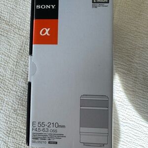 Sony's SEL55210 55-210mm f/4.5-6.3 Lens
